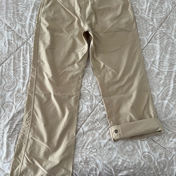 Patagonia size 12 tan/khaki hiking/trail pants. - Picture 8 of 11